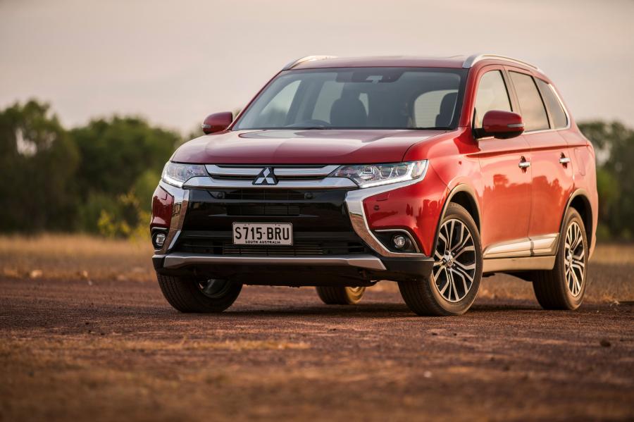  Mitsubishi Outlander 2015 года  (AU) (фото 17 из 40)